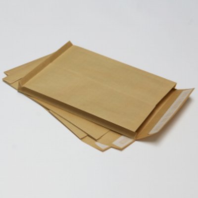 Bolsa Kraft con fuelle estrecho